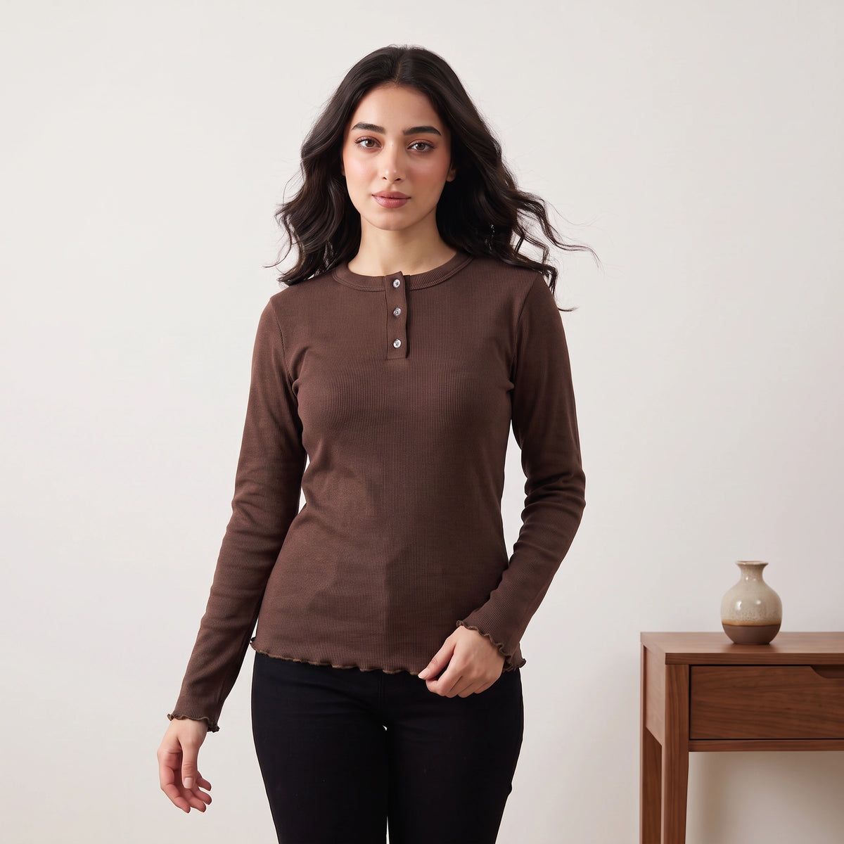 VALYA Essential Ribbed Henley Top