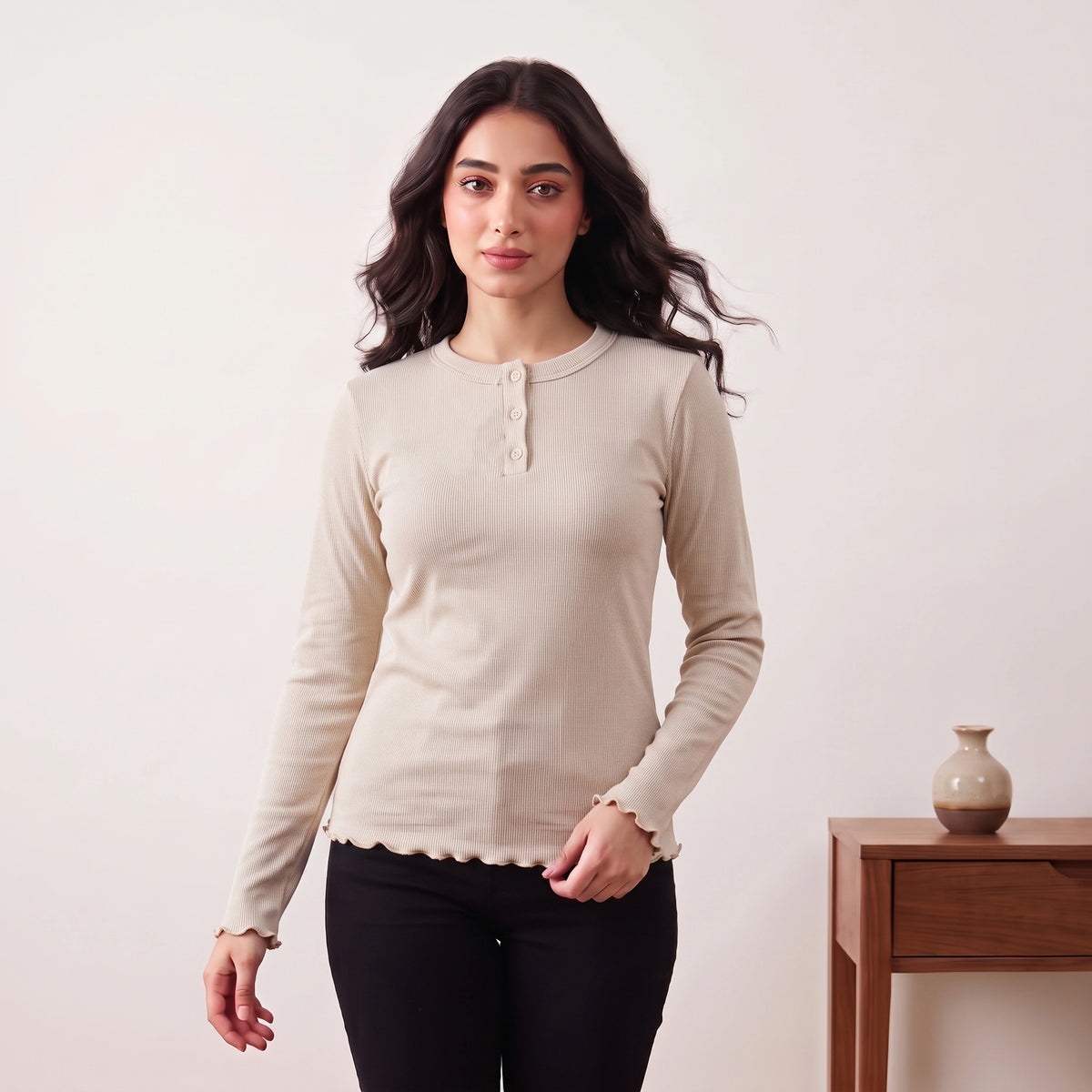 VALYA Essential Ribbed Henley Top