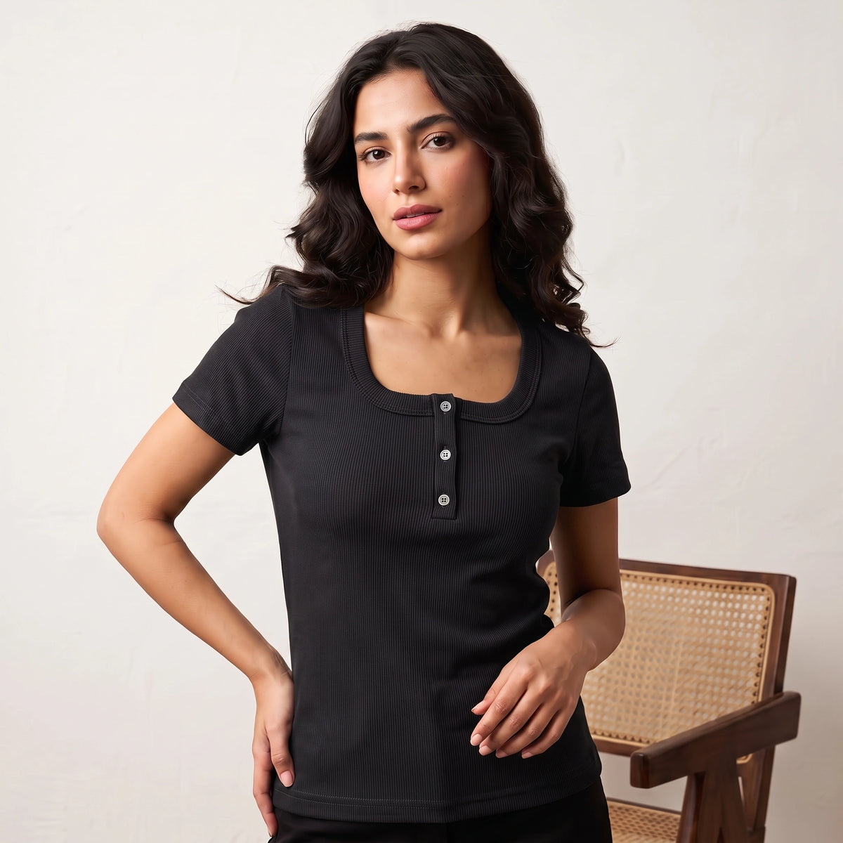 تيشيرت حريمي نص كم مربع بأزرار Ribbed Cotton Slim Fit