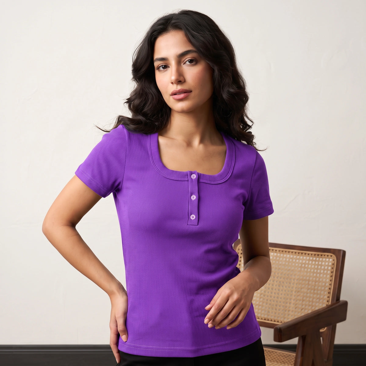 تيشيرت حريمي نص كم مربع بأزرار Ribbed Cotton Slim Fit