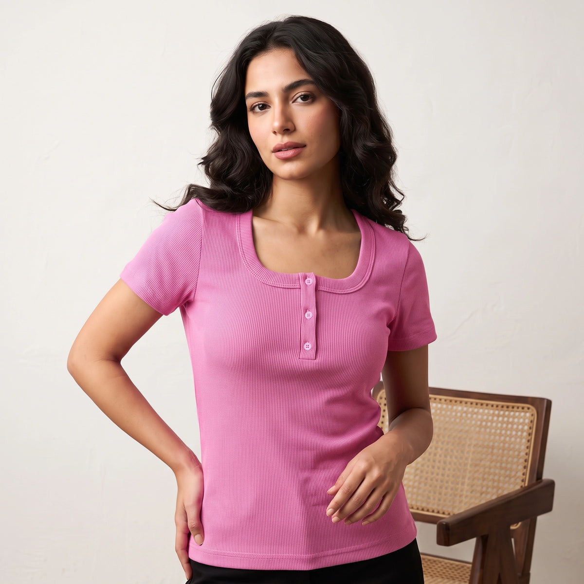 تيشيرت حريمي نص كم مربع بأزرار Ribbed Cotton Slim Fit
