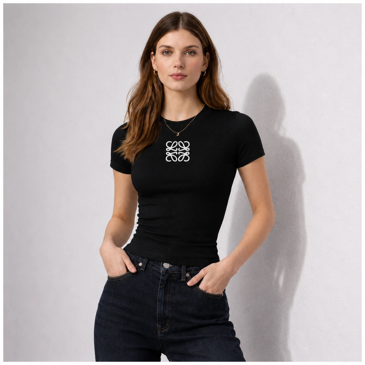 تيشيرت ريب بأكمام قصيرة وتطريز أمامي | Ribbed Embroidered T-Shirt