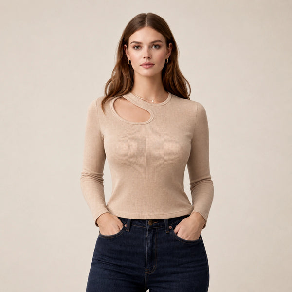 توب كم بفتحه ديربي Cutout Derby Top