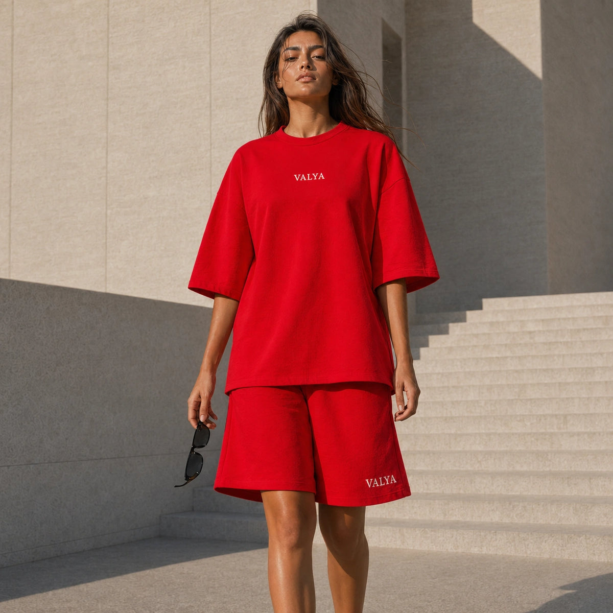 طقم تيشيرت وشورت حريمي أوفرسايز - VALYA Cozy Oversized Set